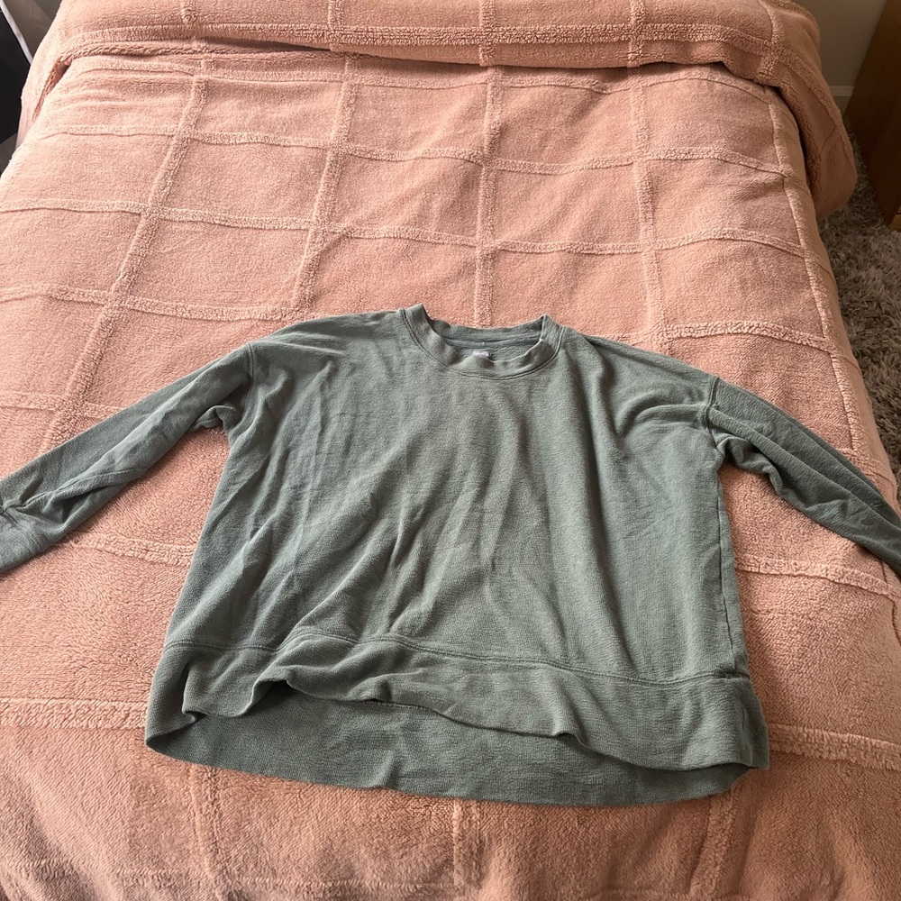 Aerie cozy oversized crew neck sweatshirt